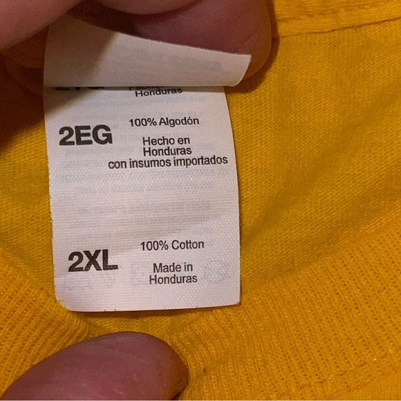 McDonald’s Crispy Chicken Sandwich Yellow Employee Tee - Size 2XL Yellow - Picture 4 of 6
